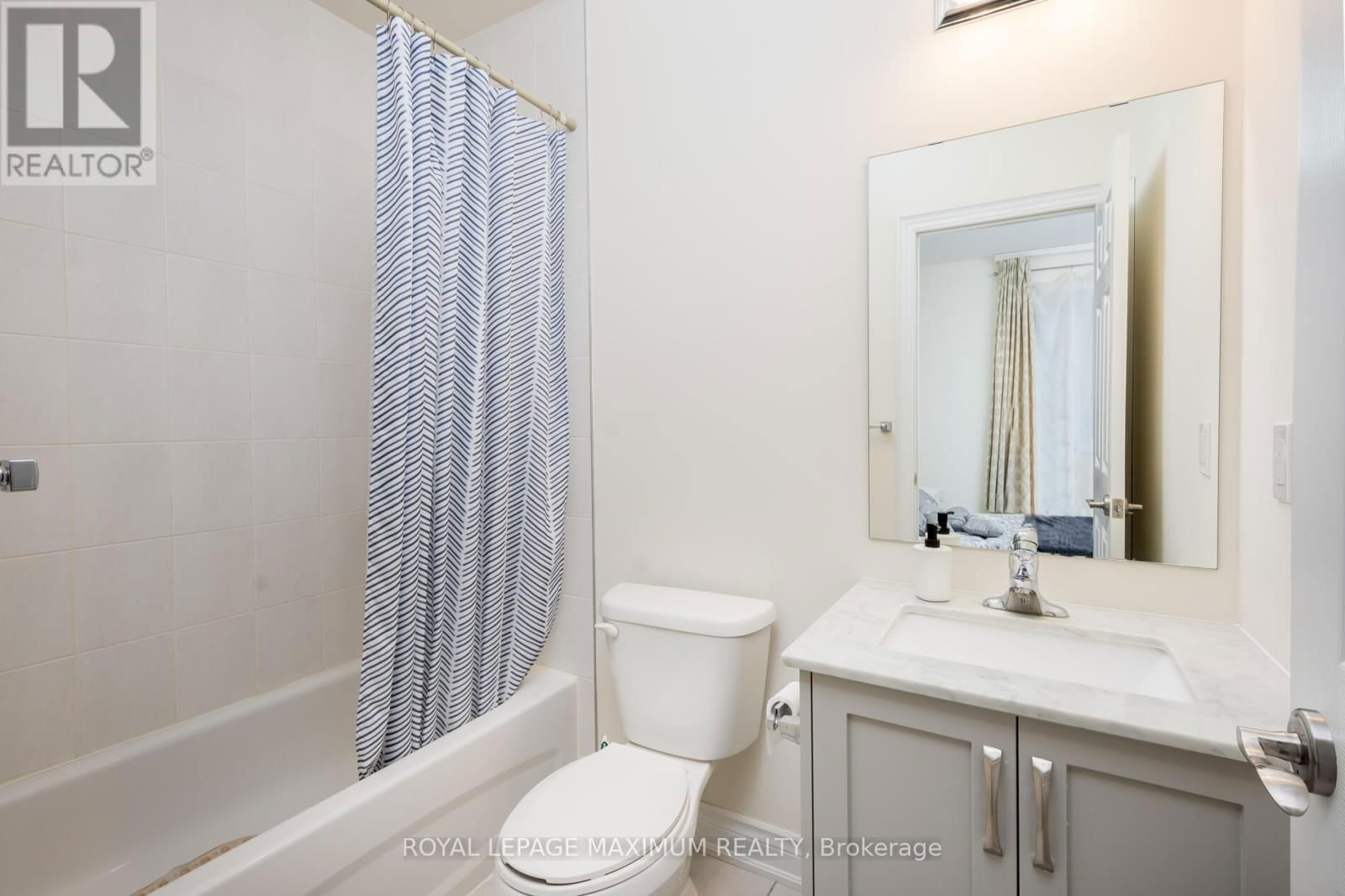25 MUNSIE DRIVE Image 32