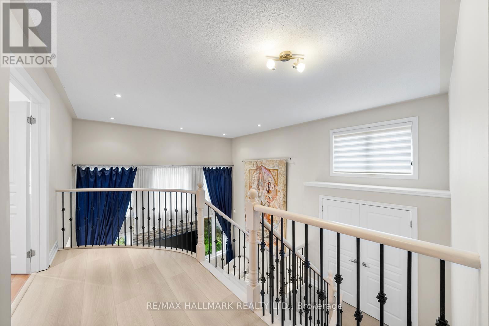 101 RAVINE EDGE DRIVE Image 19