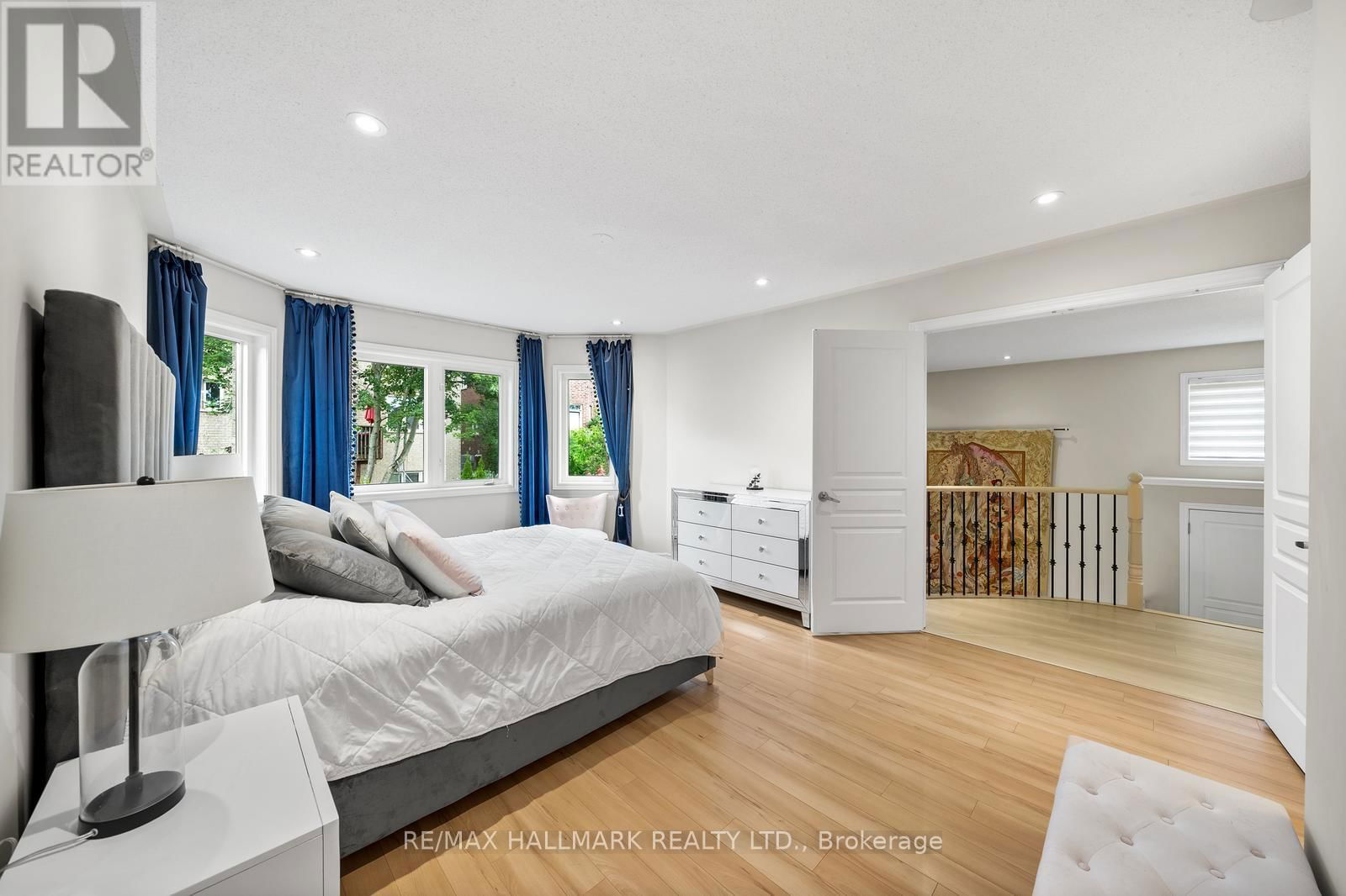 101 RAVINE EDGE DRIVE Image 20
