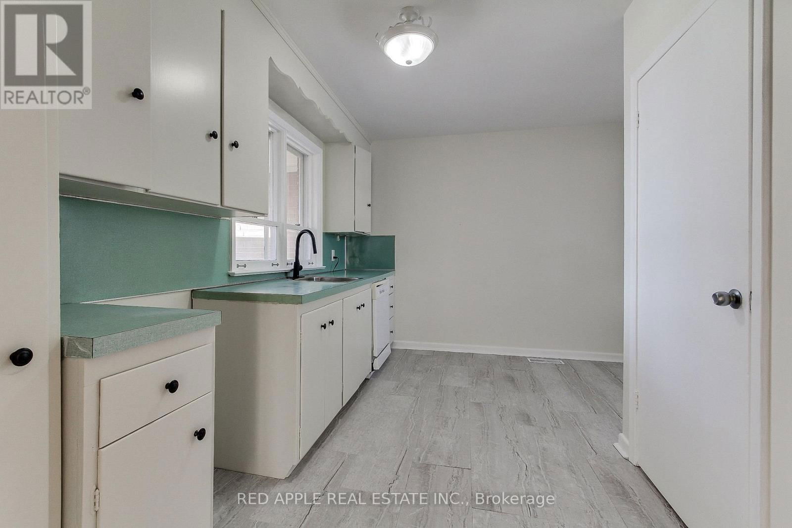 179 DRISCOLL ROAD Image 10