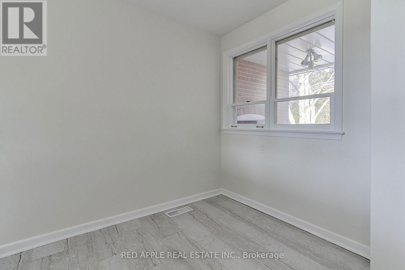 179 DRISCOLL ROAD Image 12
