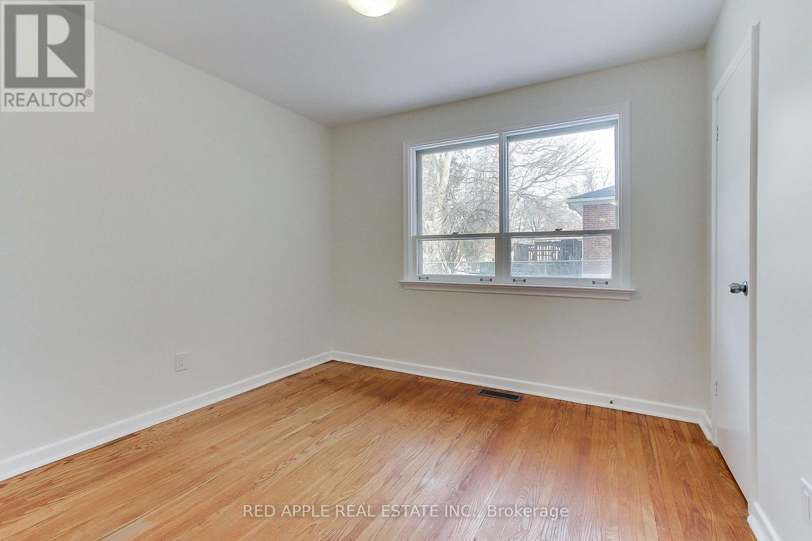 179 DRISCOLL ROAD Image 16