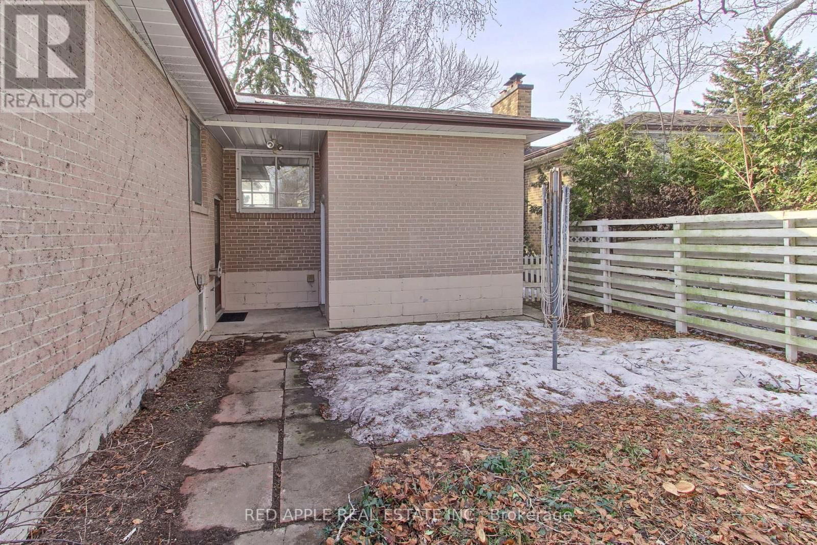 179 DRISCOLL ROAD Image 22