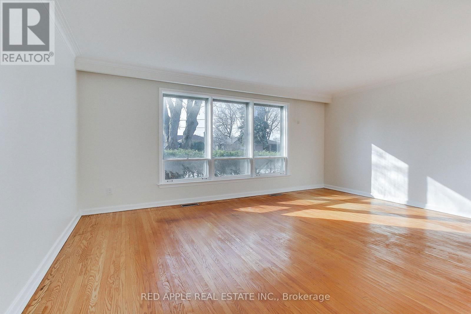 179 DRISCOLL ROAD Image 8