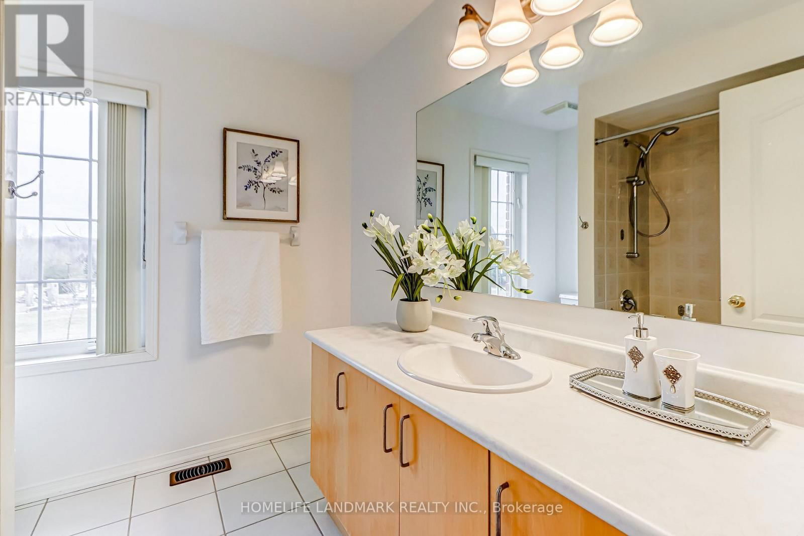 146 SELWYN ROAD Image 17