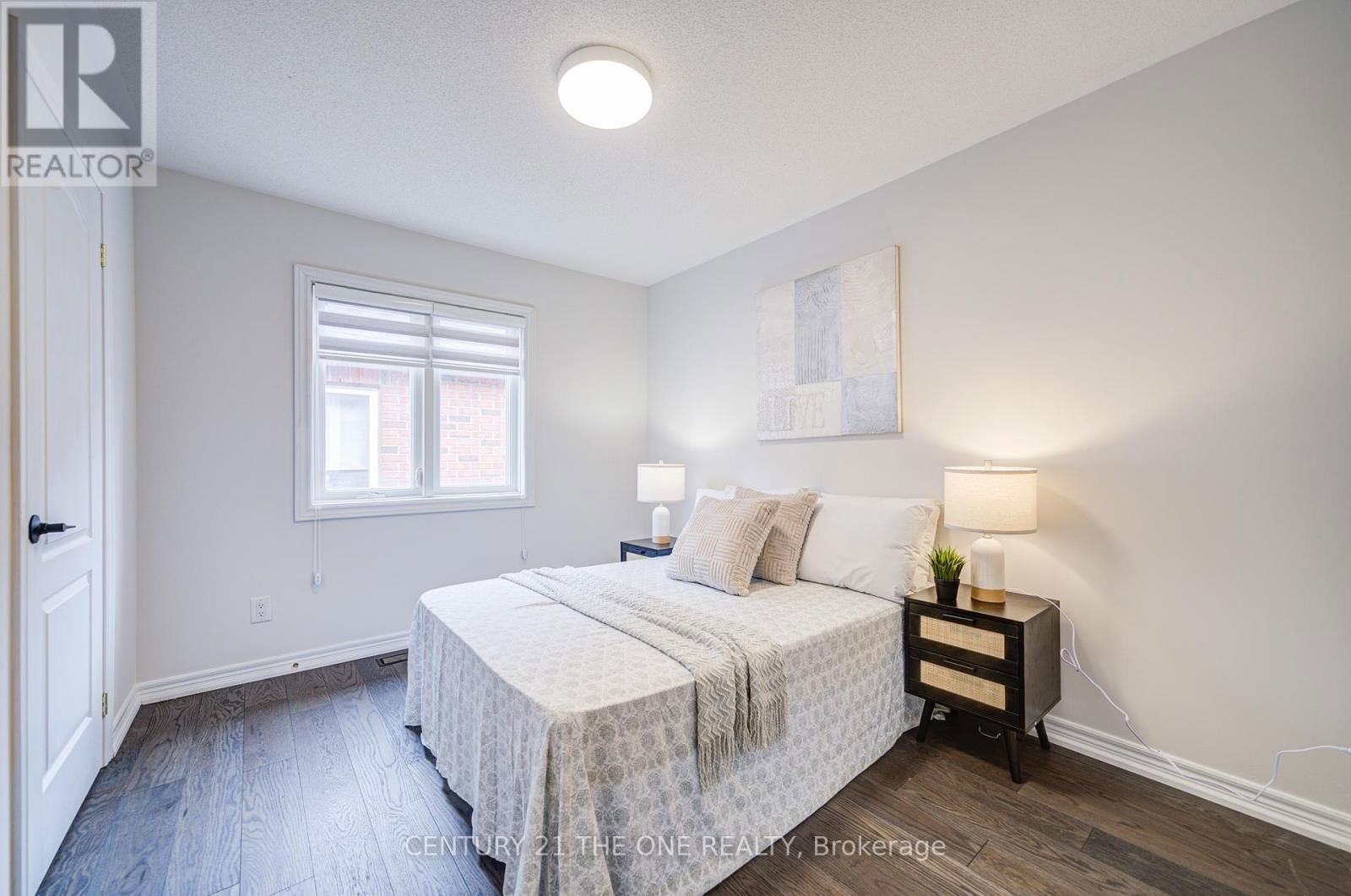 49 BRASS DRIVE Image 18