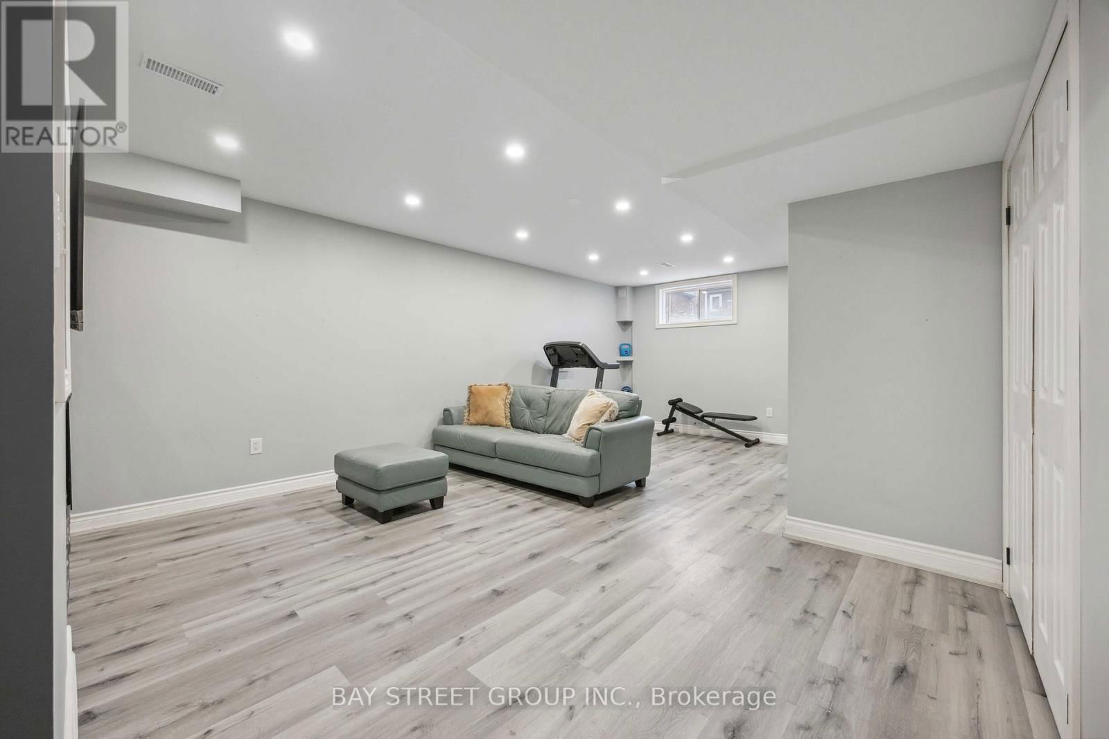 1109 STANTIN STREET Image 24