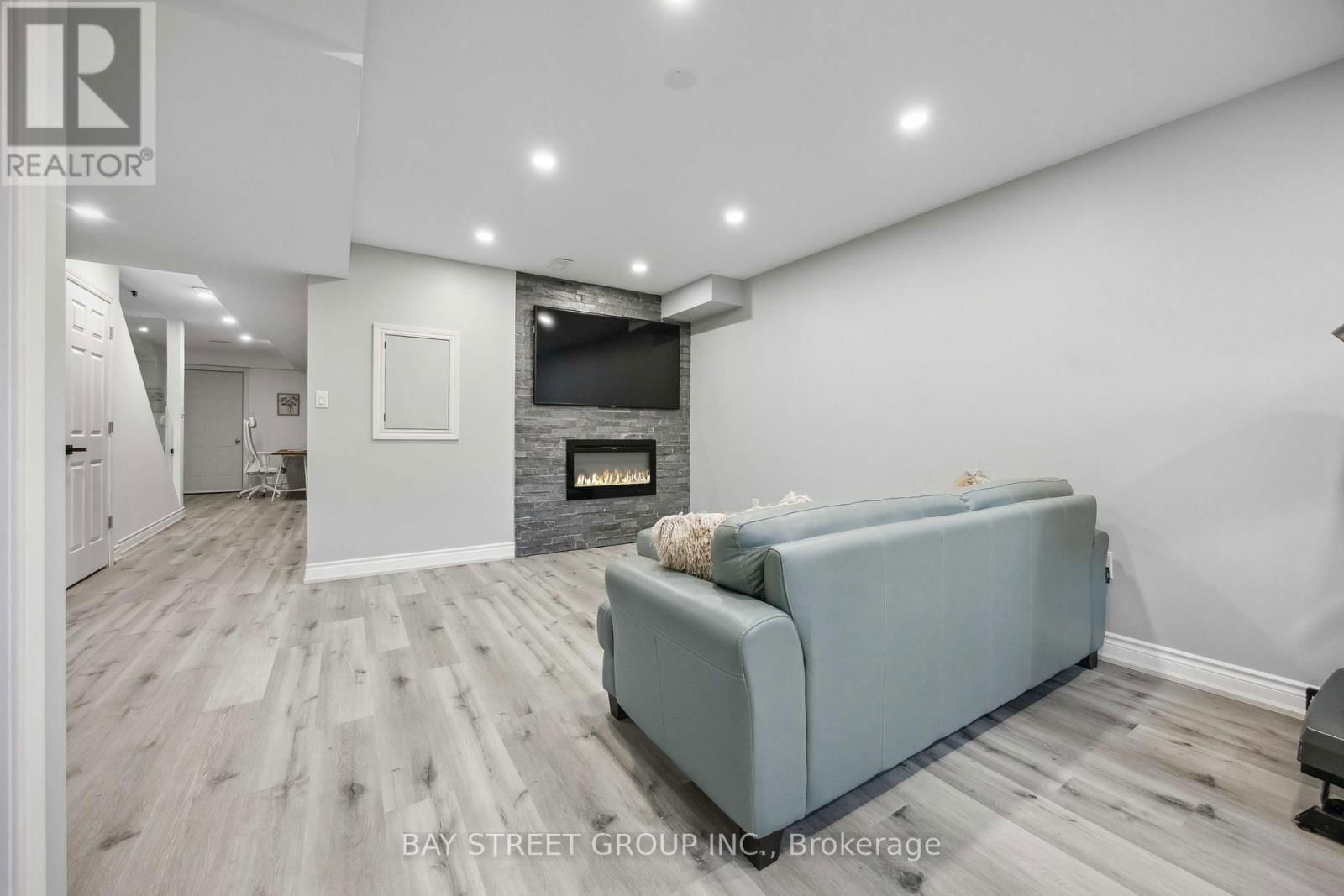 1109 STANTIN STREET Image 25