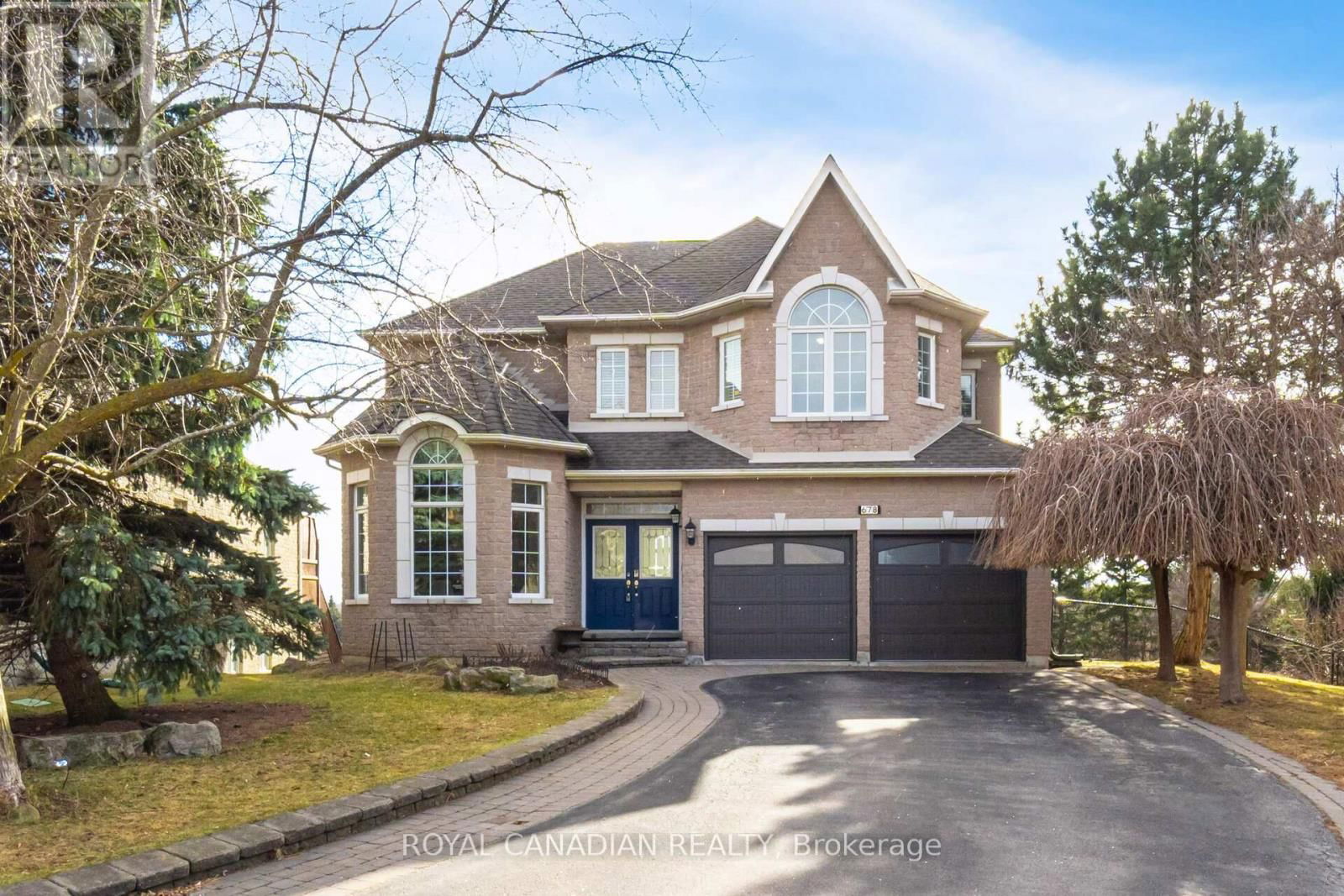 678 MADELINE HEIGHTS Image 1