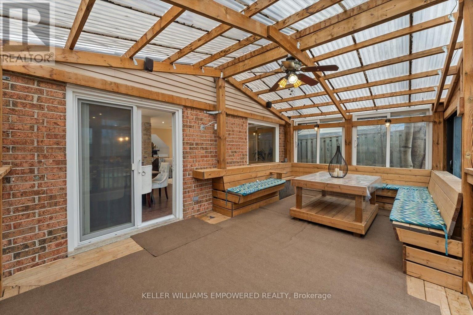 197 STEPHEN STREET Image 22