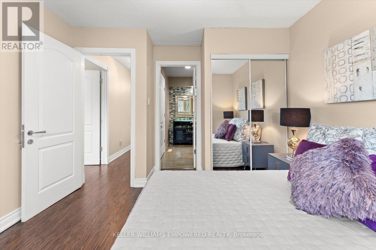 197 STEPHEN STREET Image 34