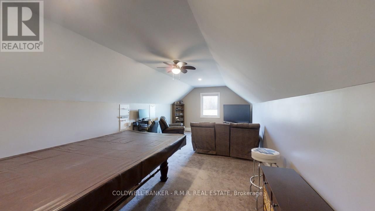 470 BLUE MOUNTAIN ROAD Image 21