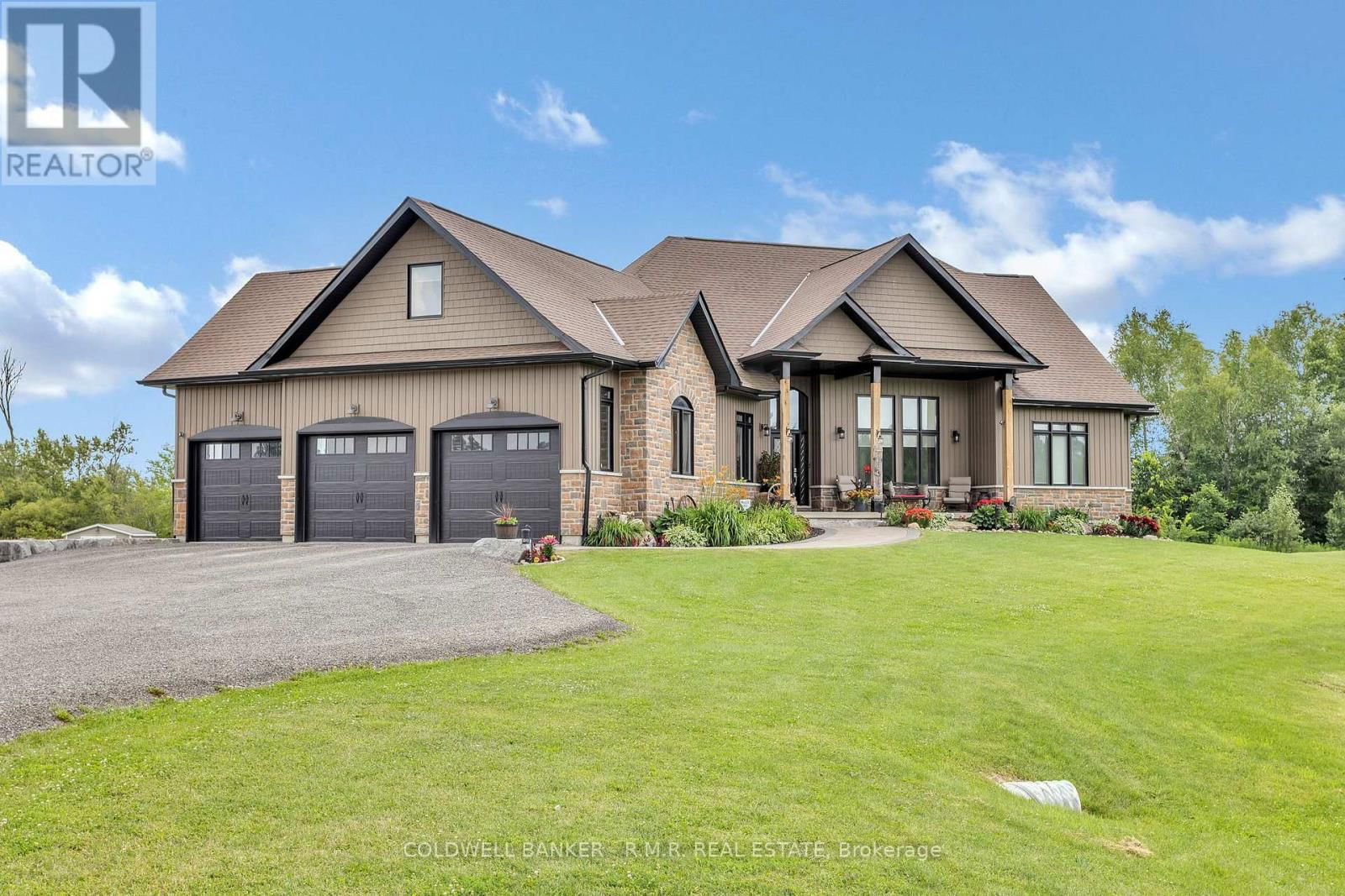 470 BLUE MOUNTAIN ROAD Image 8