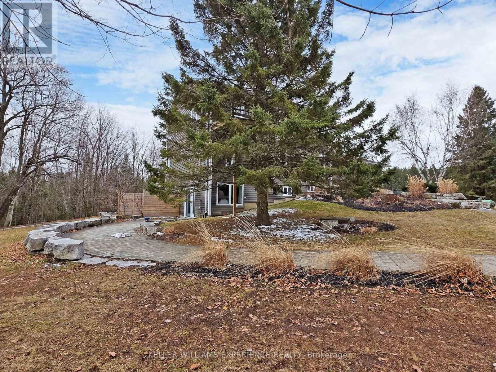 8289 CONCESSION 2 ROAD Image 43