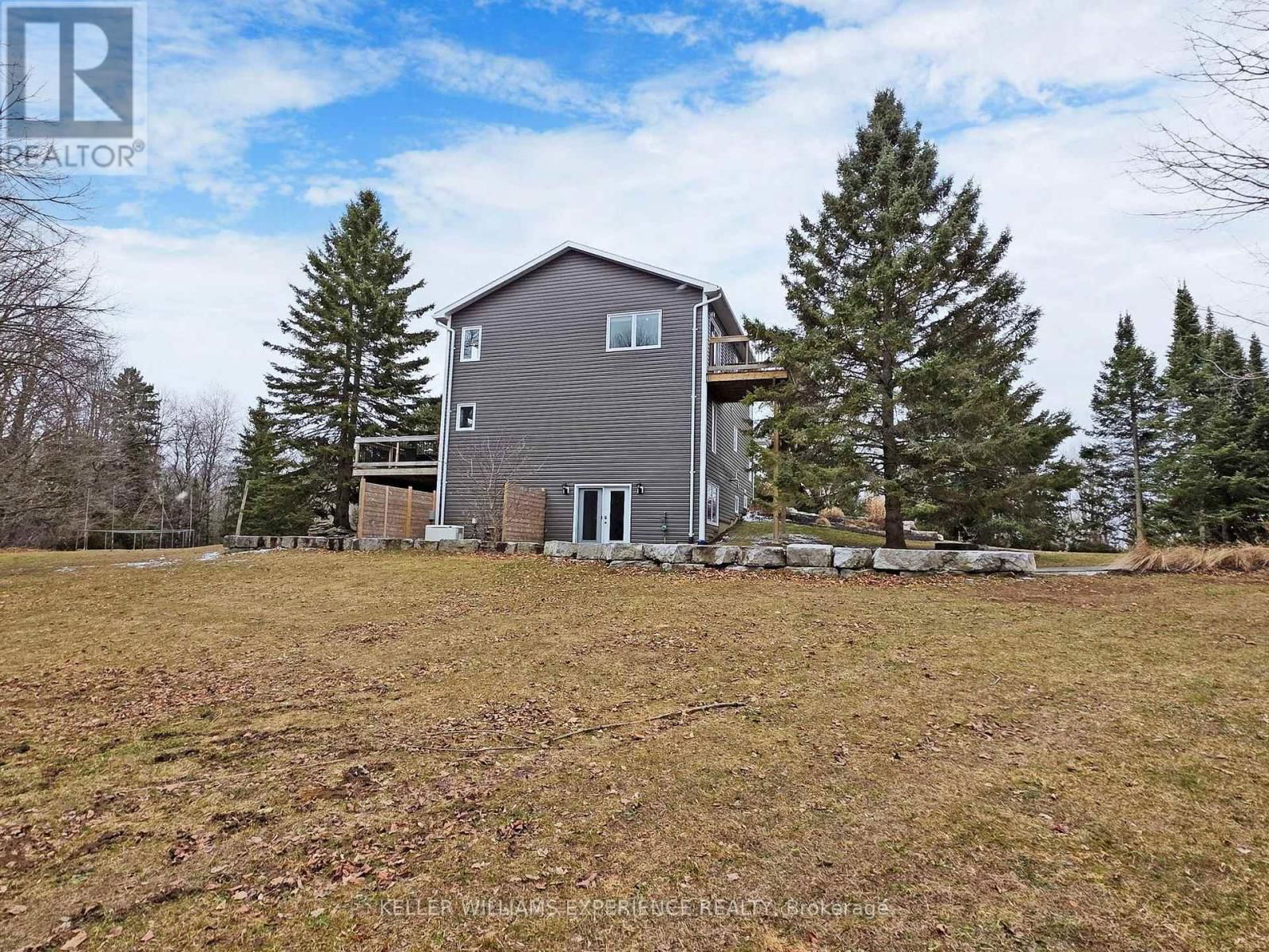 8289 CONCESSION 2 ROAD Image 44