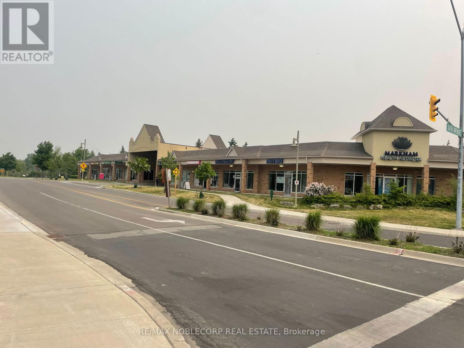 9 - 5 SWAN LAKE BOULEVARD Image 4