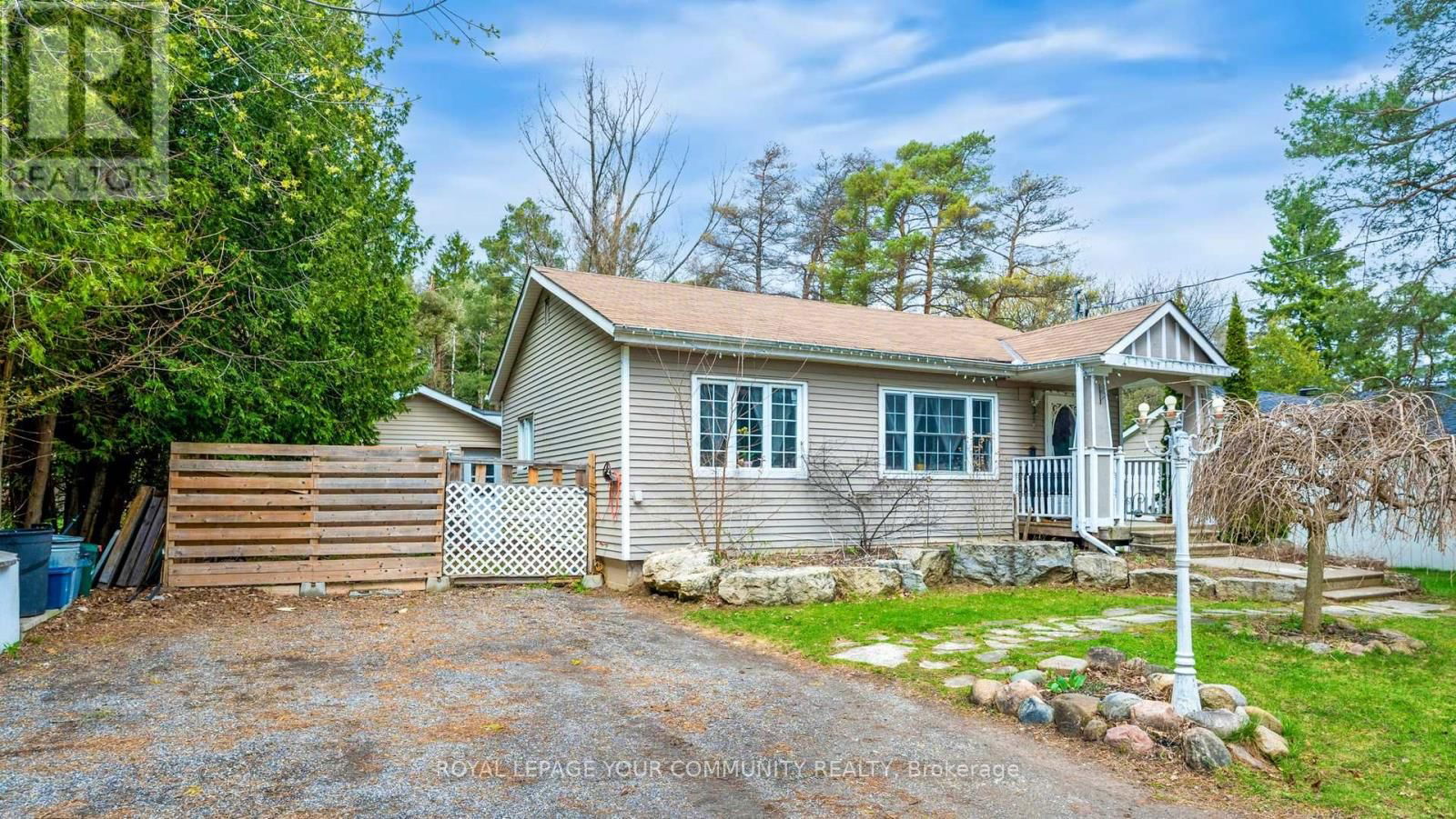 5154 AURORA ROAD Image 6