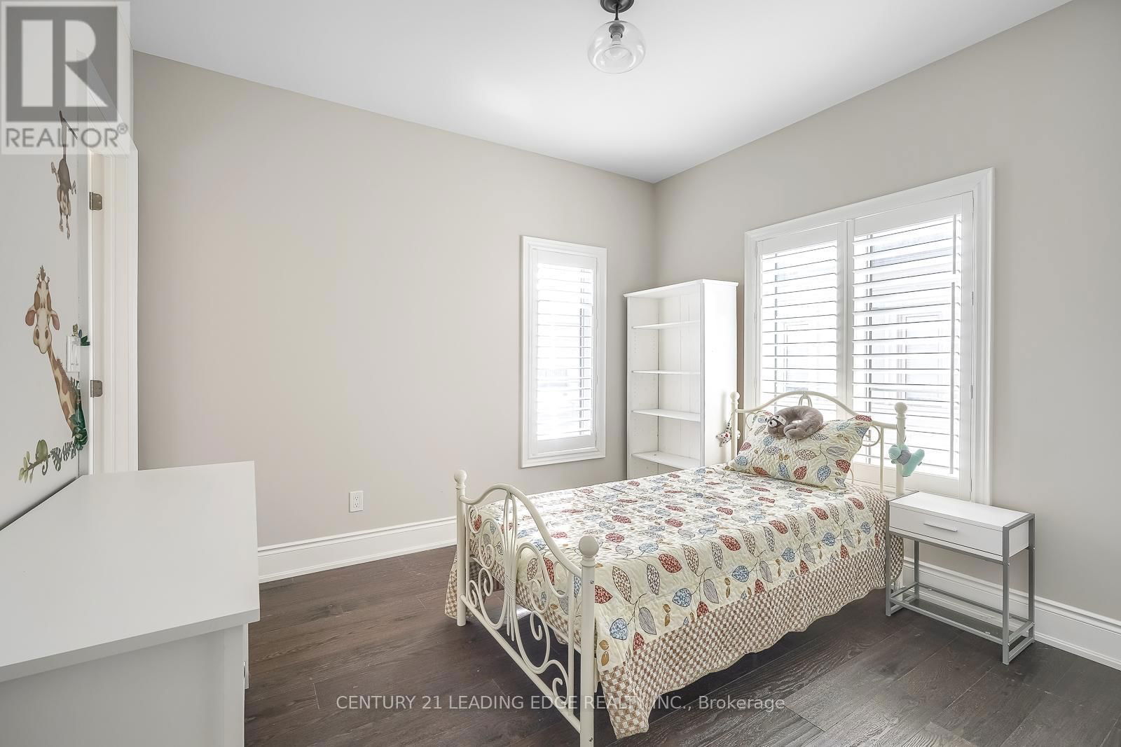 18 CALLISTO LANE EAST Image 30