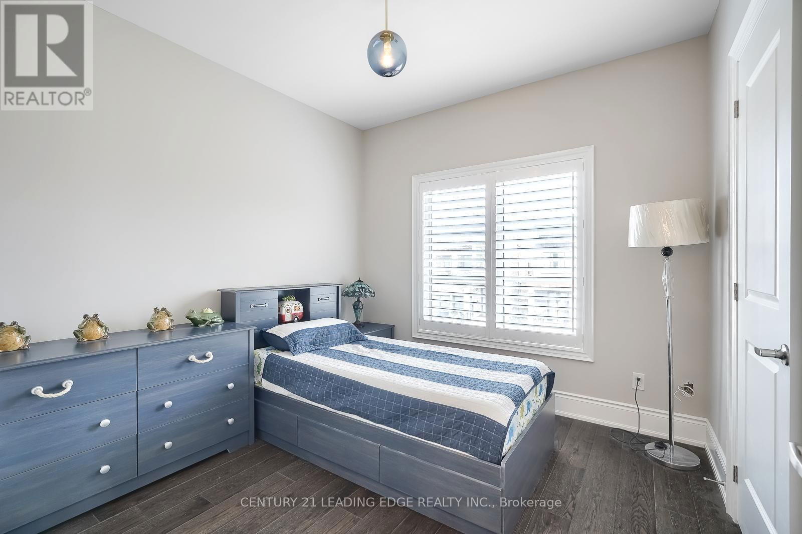 18 CALLISTO LANE EAST Image 33