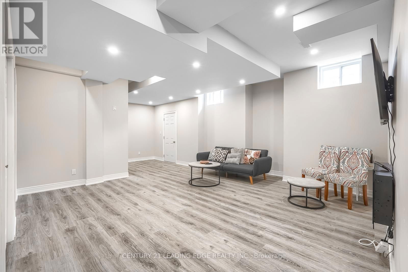 18 CALLISTO LANE EAST Image 39
