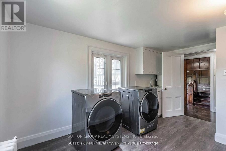13284 BATHURST STREET Image 29