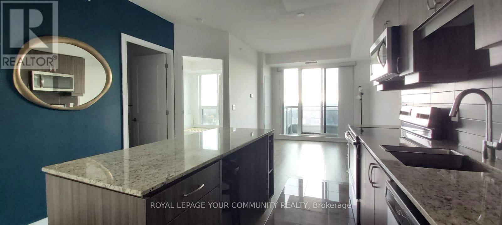 1510 - 9201 YONGE STREET Image 1