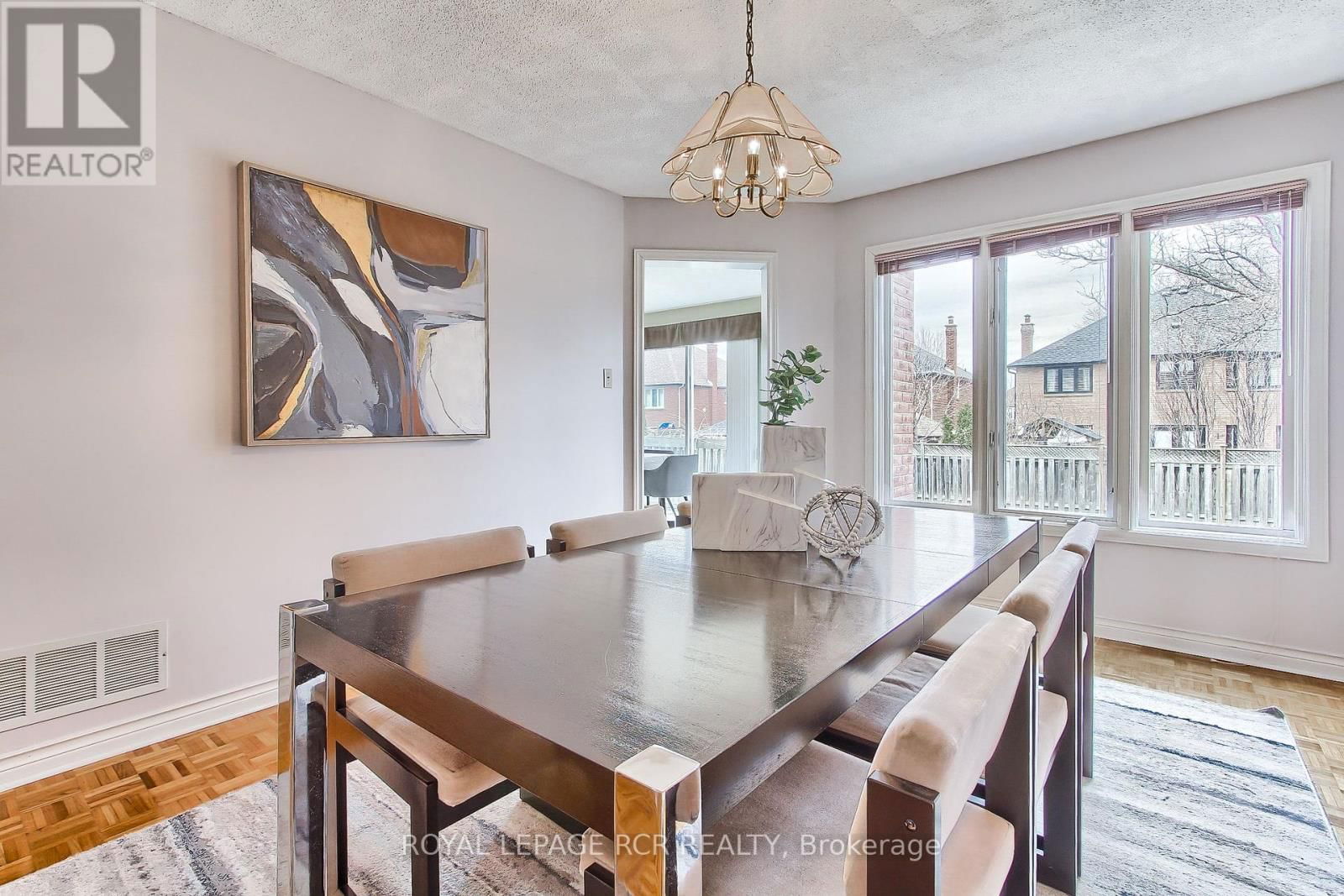 611 GAGNON PLACE Image 13