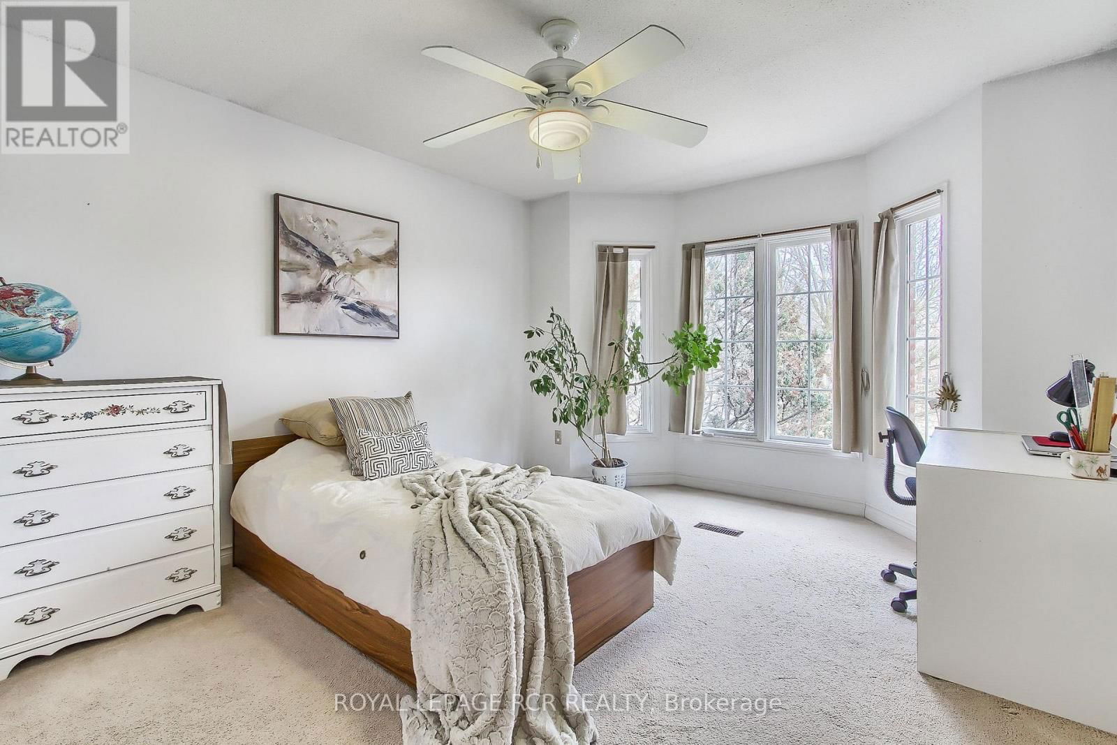 611 GAGNON PLACE Image 34