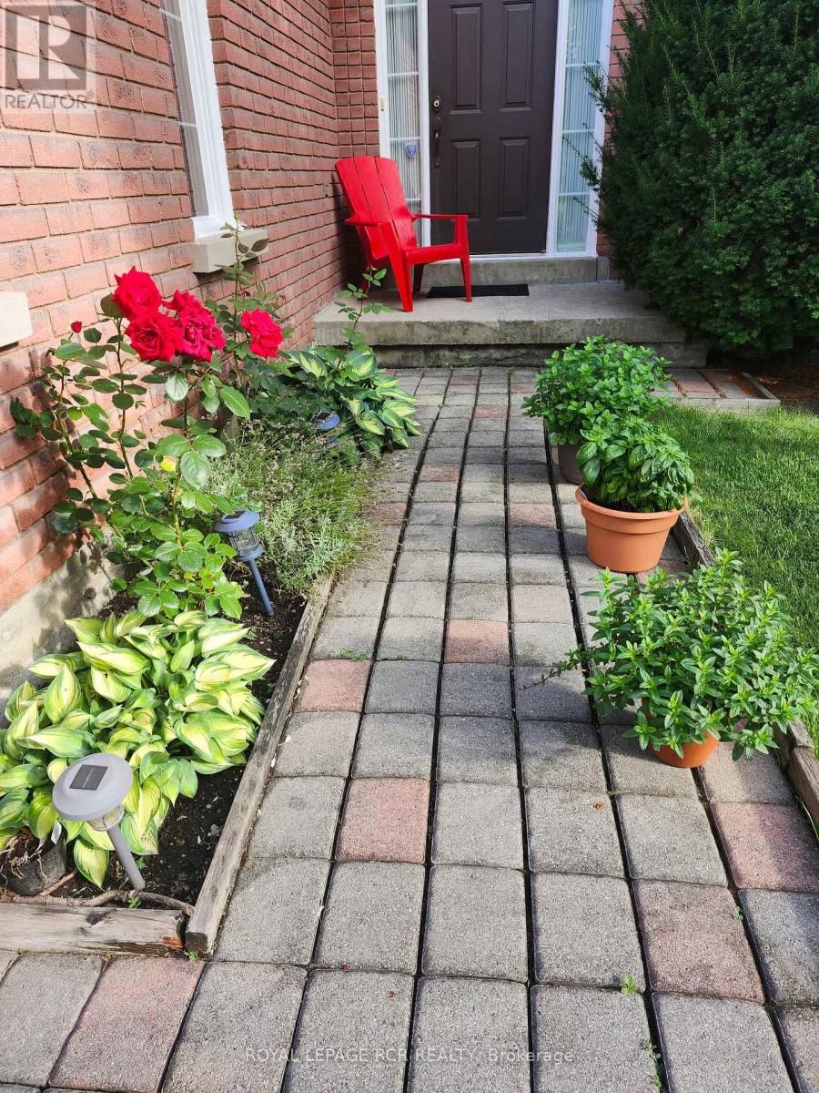 611 GAGNON PLACE Image 39