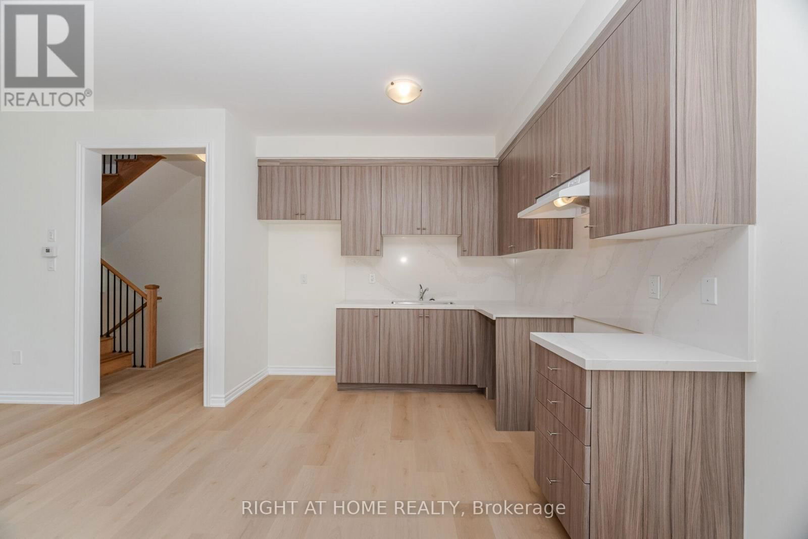 16 RAVENSCRAIG PLACE Image 7