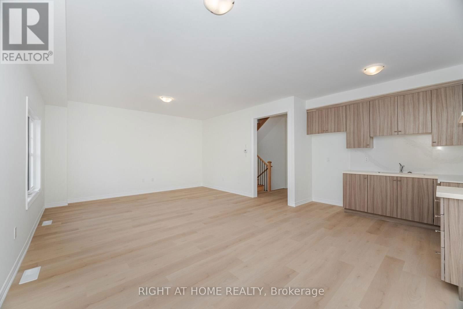 16 RAVENSCRAIG PLACE Image 9
