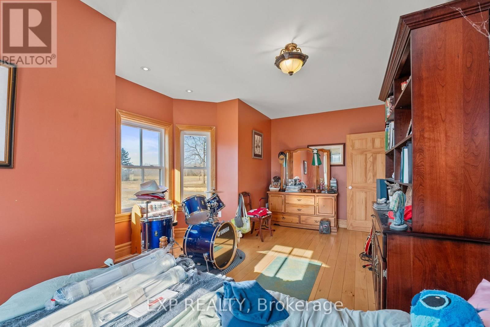 8923 MORNING GLORY ROAD Image 25