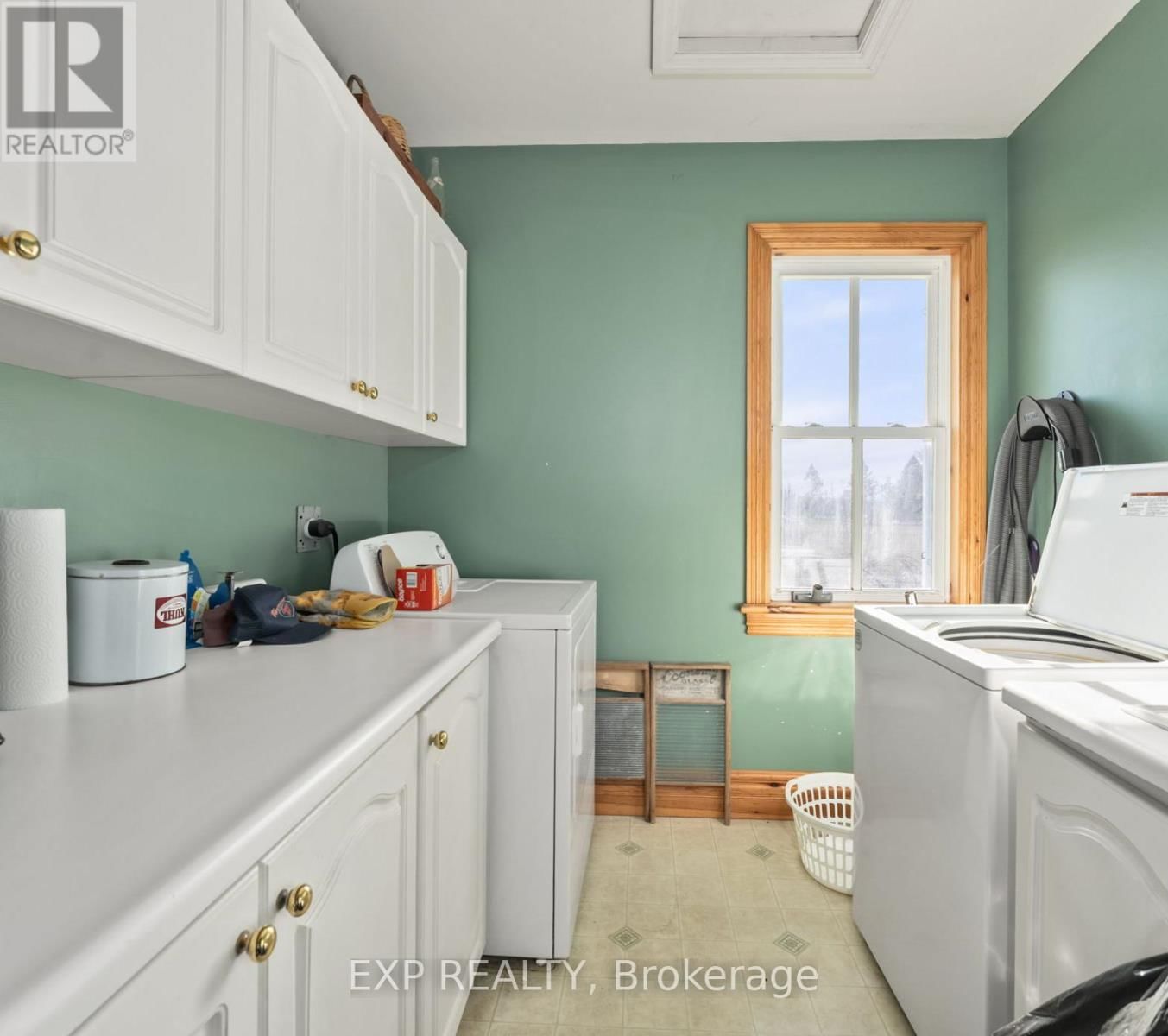 8923 MORNING GLORY ROAD Image 28