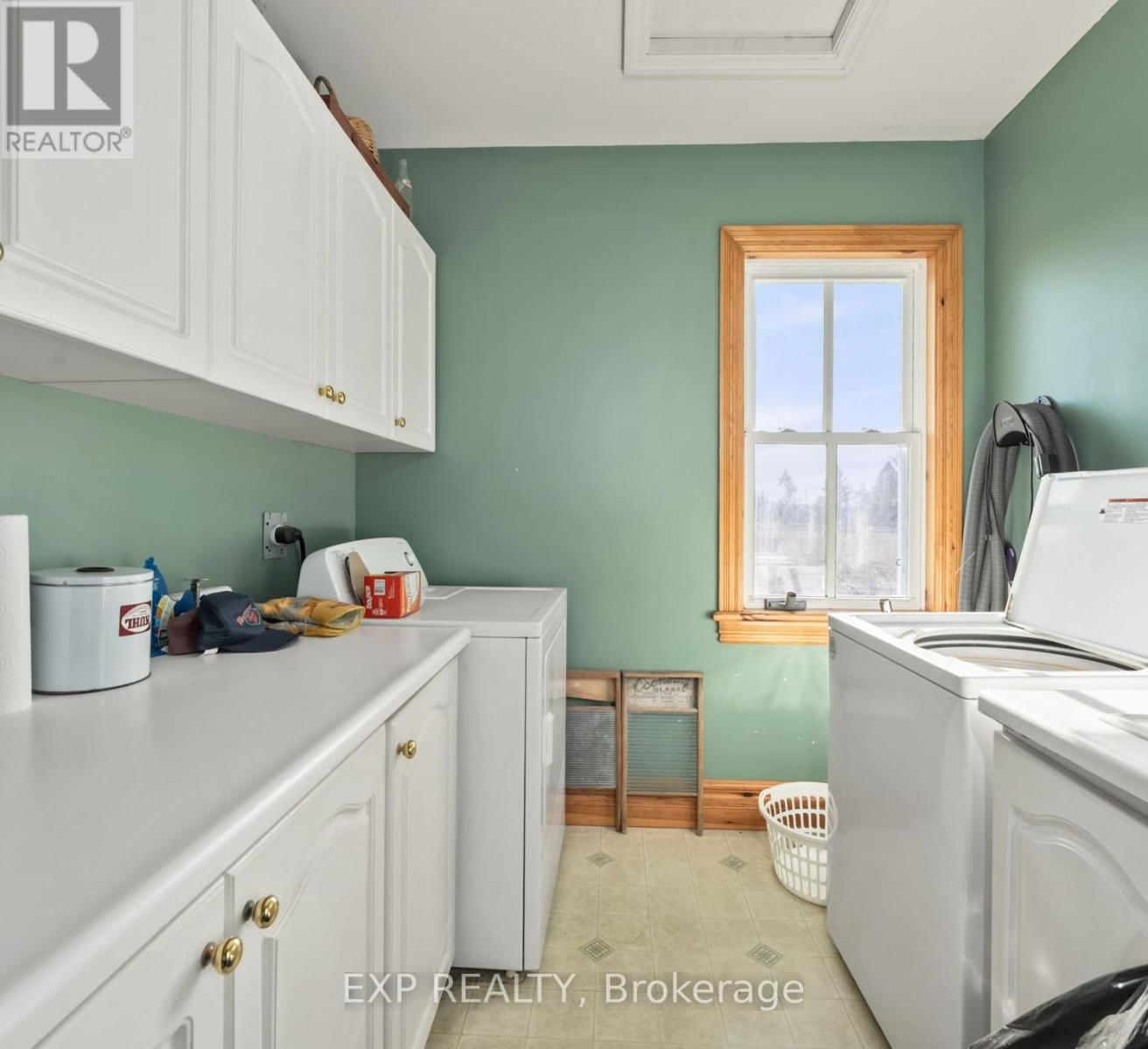 8923 MORNING GLORY ROAD Image 28
