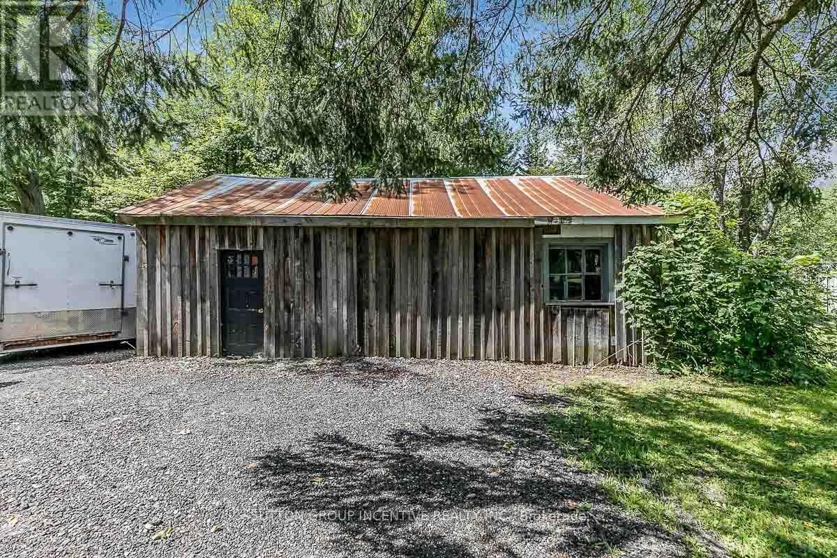 7216 COUNTY ROAD 13 Image 27