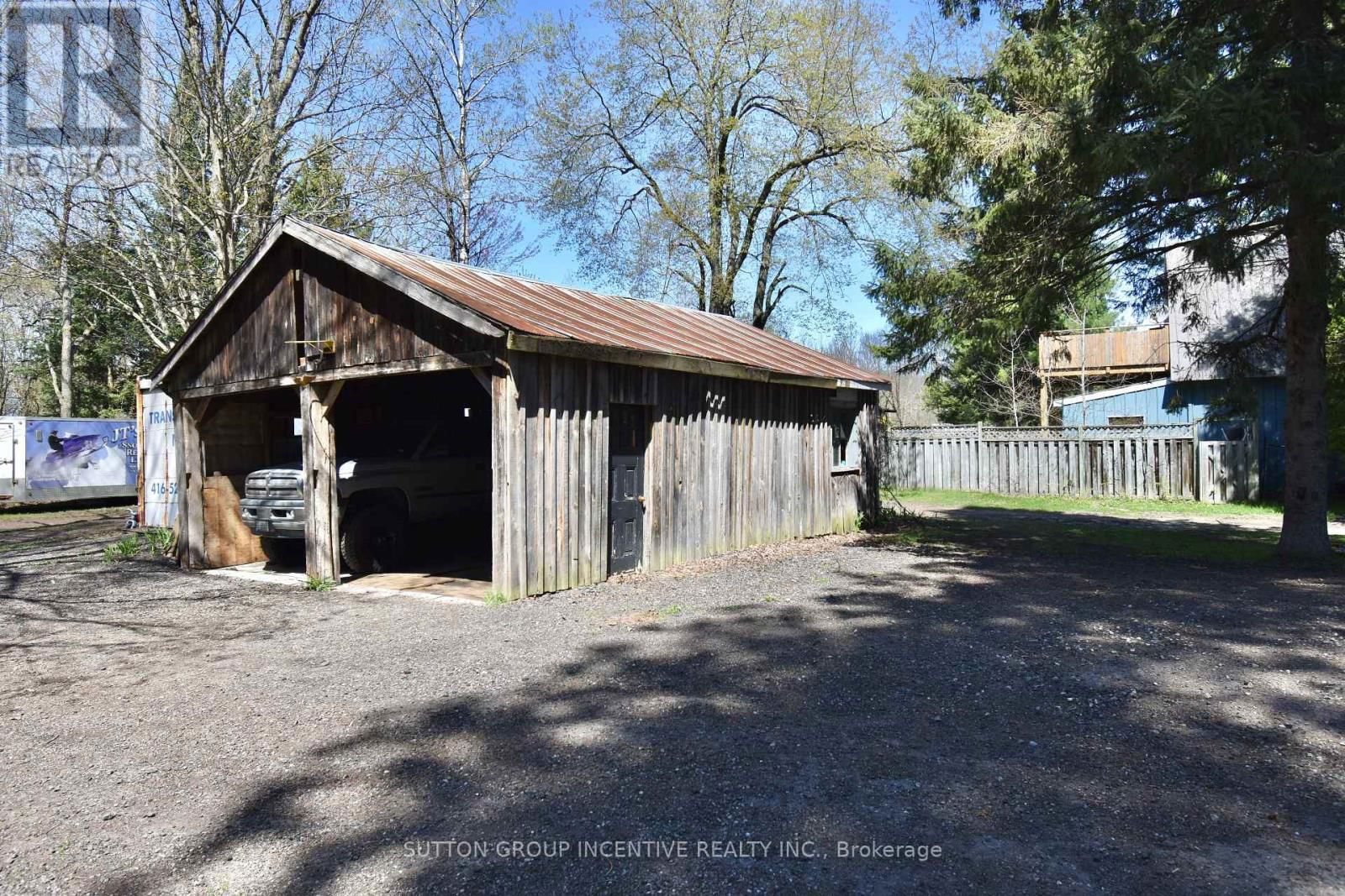 7216 COUNTY ROAD 13 Image 29