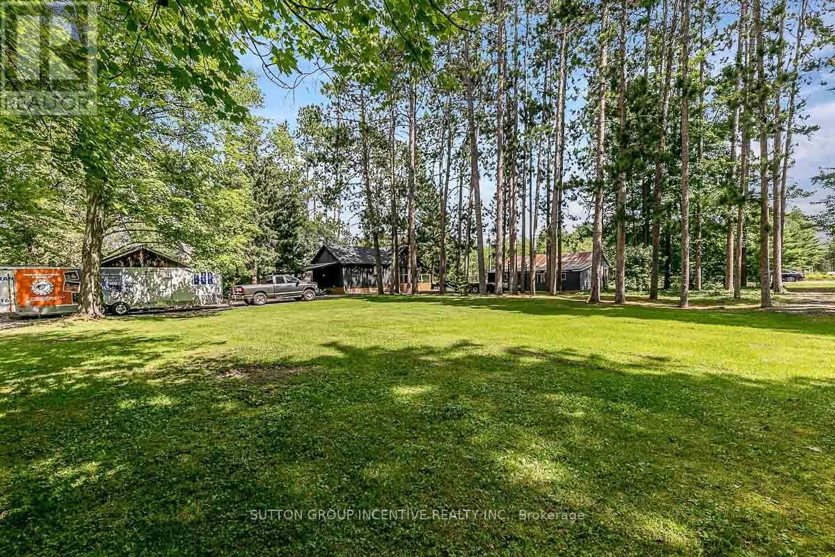7216 COUNTY ROAD 13 Image 32