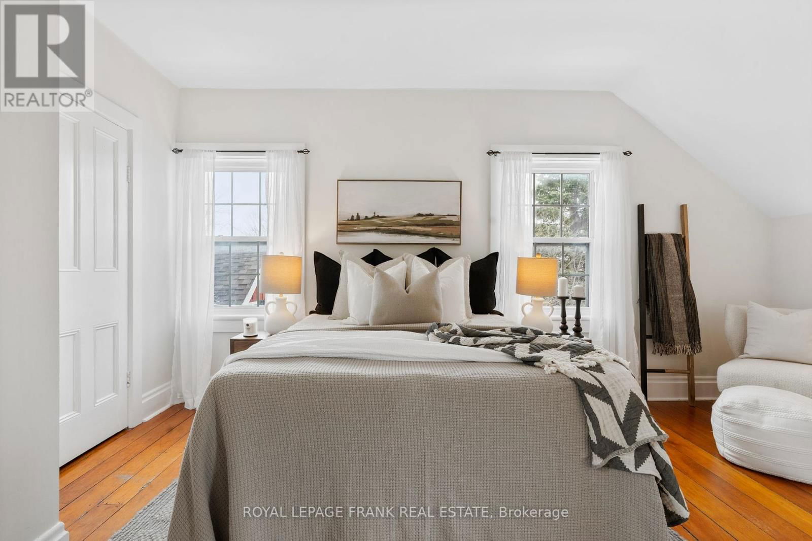 203 BROCK STREET WEST Image 20