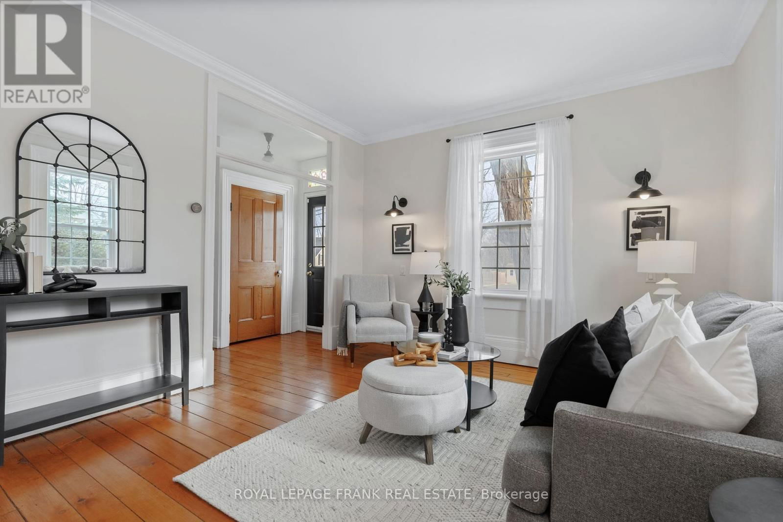 203 BROCK STREET WEST Image 6