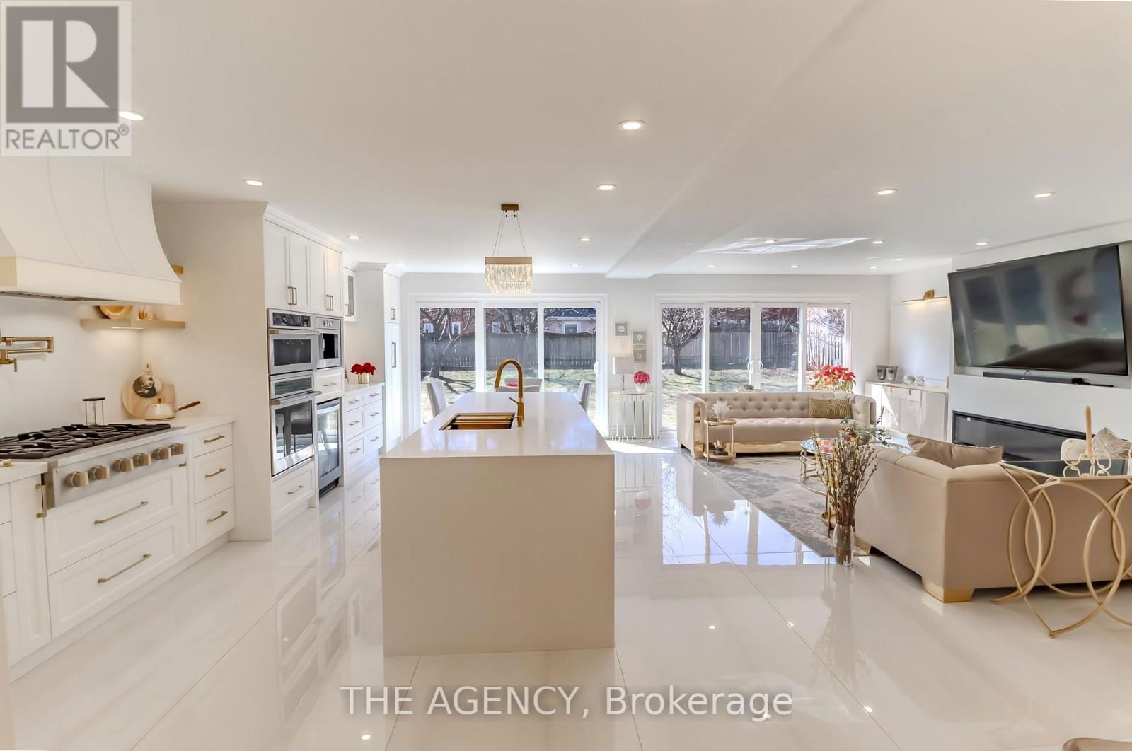 2A CHILTERN HILL Image 12