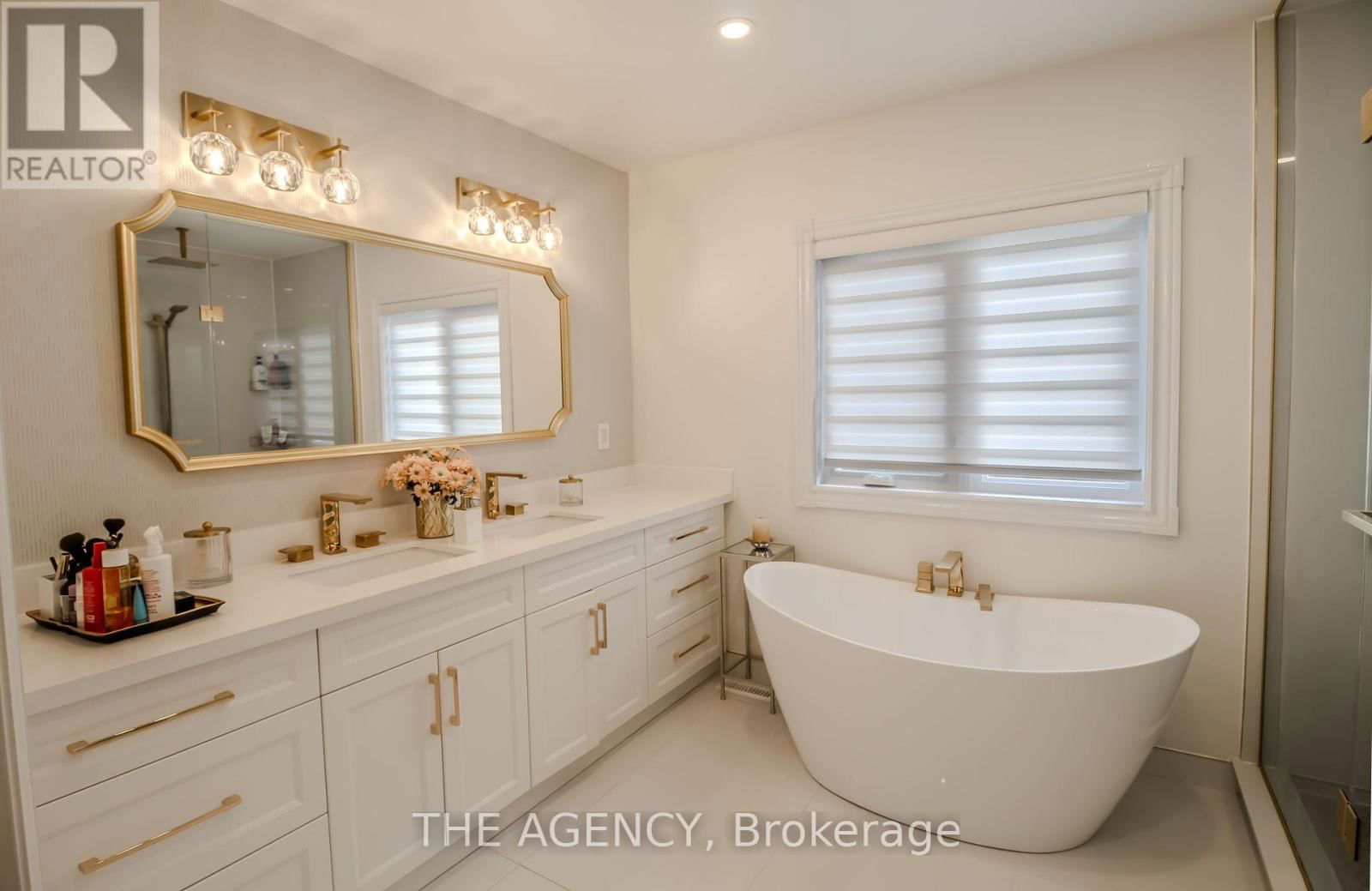 2A CHILTERN HILL Image 34