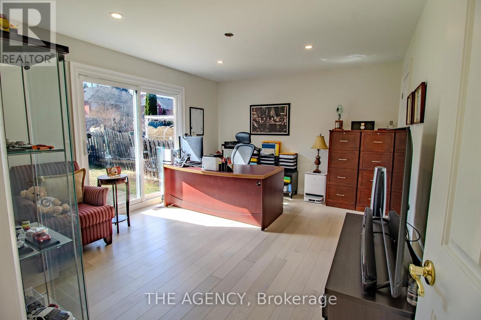 2A CHILTERN HILL Image 39