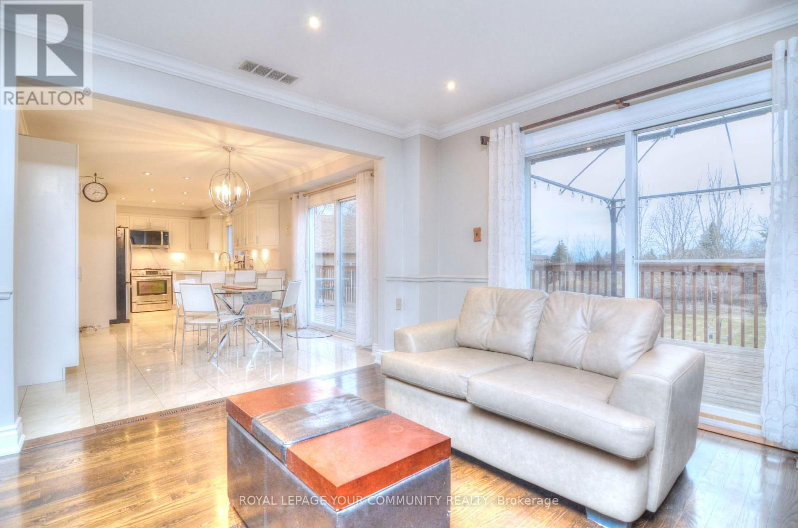 133 ELLIS AVENUE Image 11