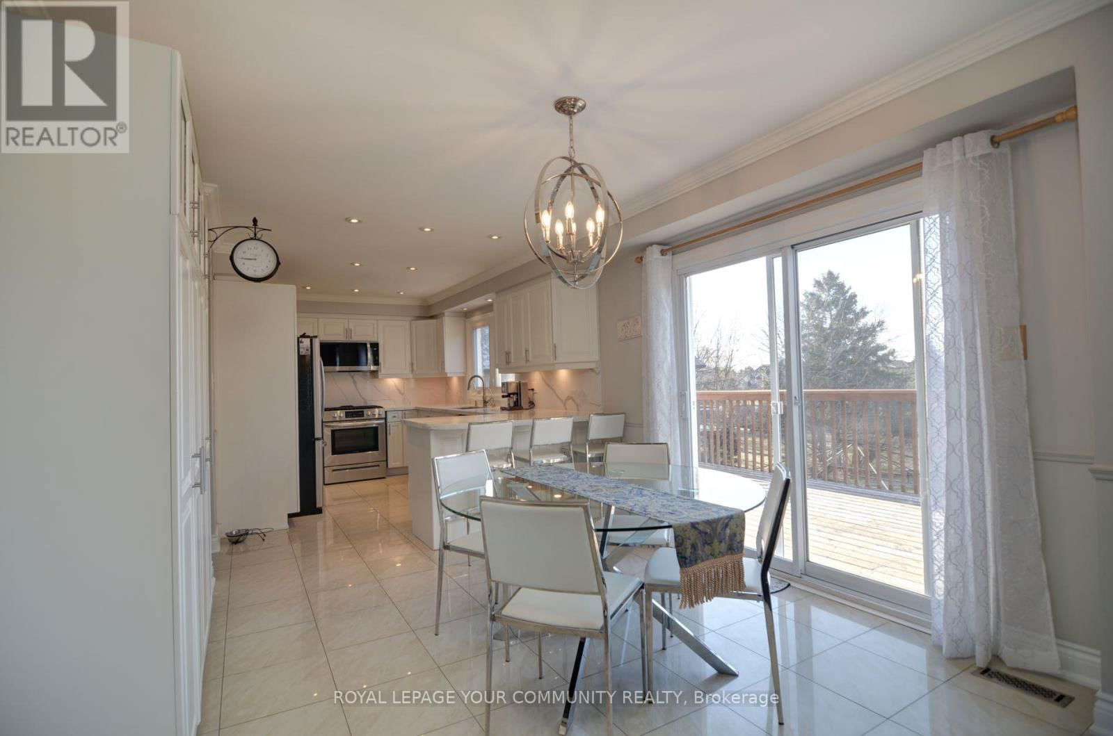 133 ELLIS AVENUE Image 13