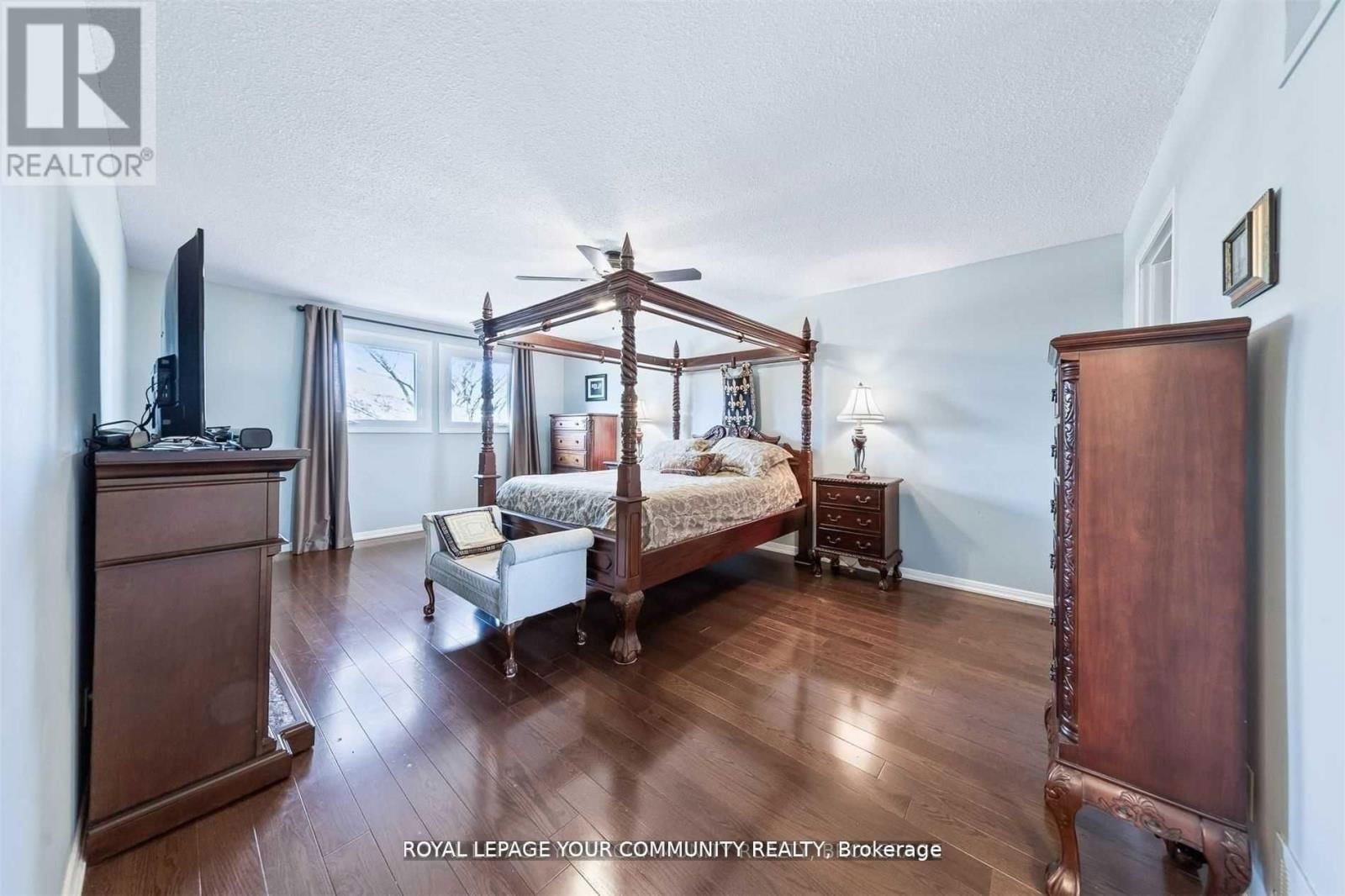 133 ELLIS AVENUE Image 16