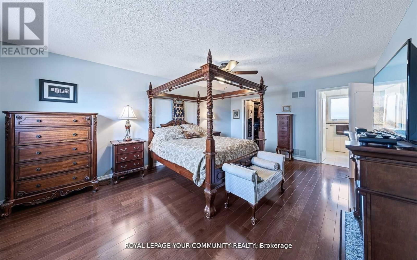133 ELLIS AVENUE Image 17
