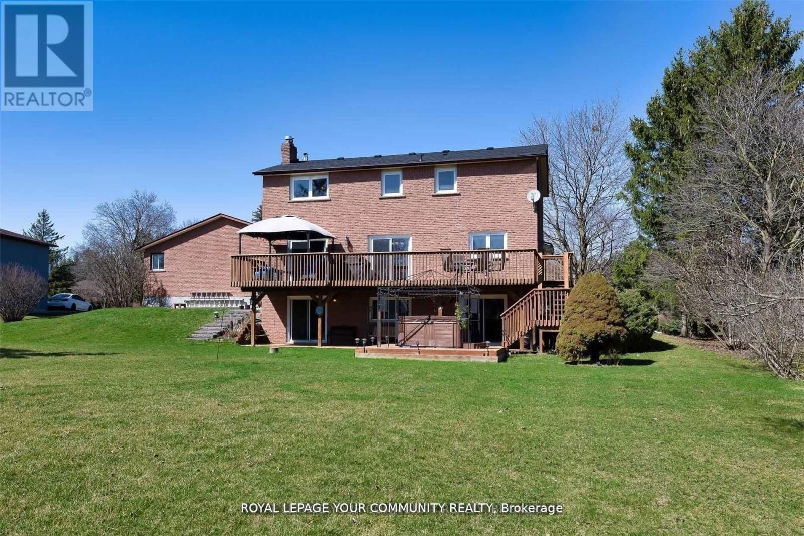 133 ELLIS AVENUE Image 35