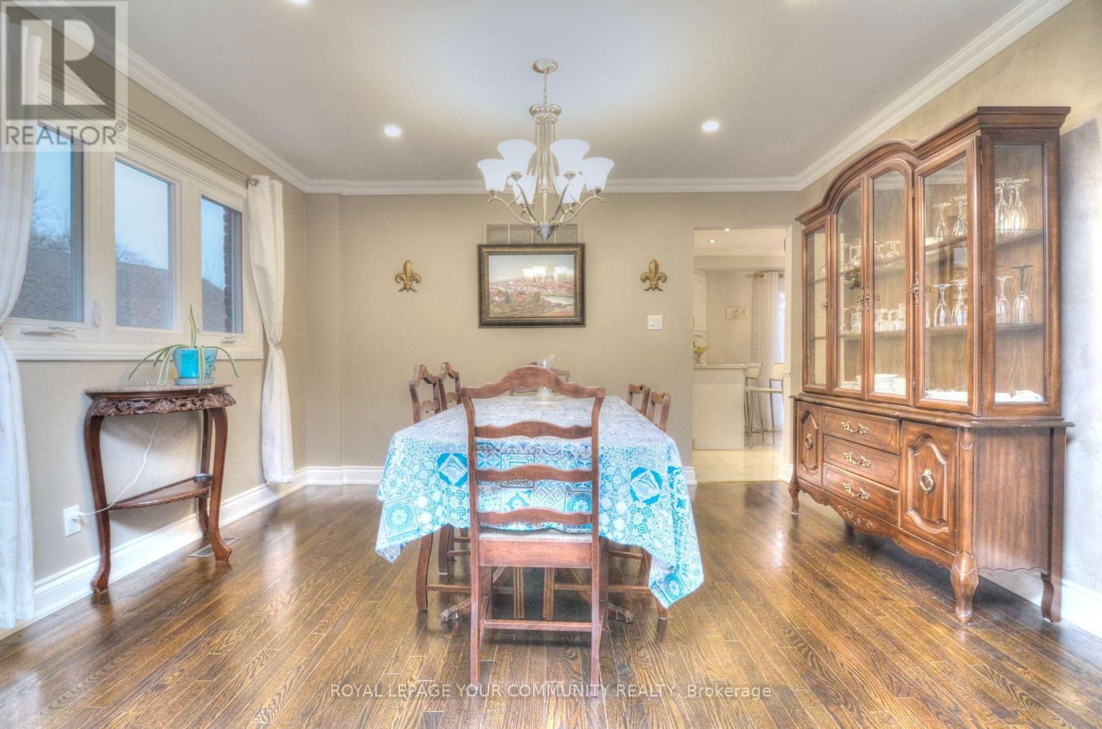 133 ELLIS AVENUE Image 7