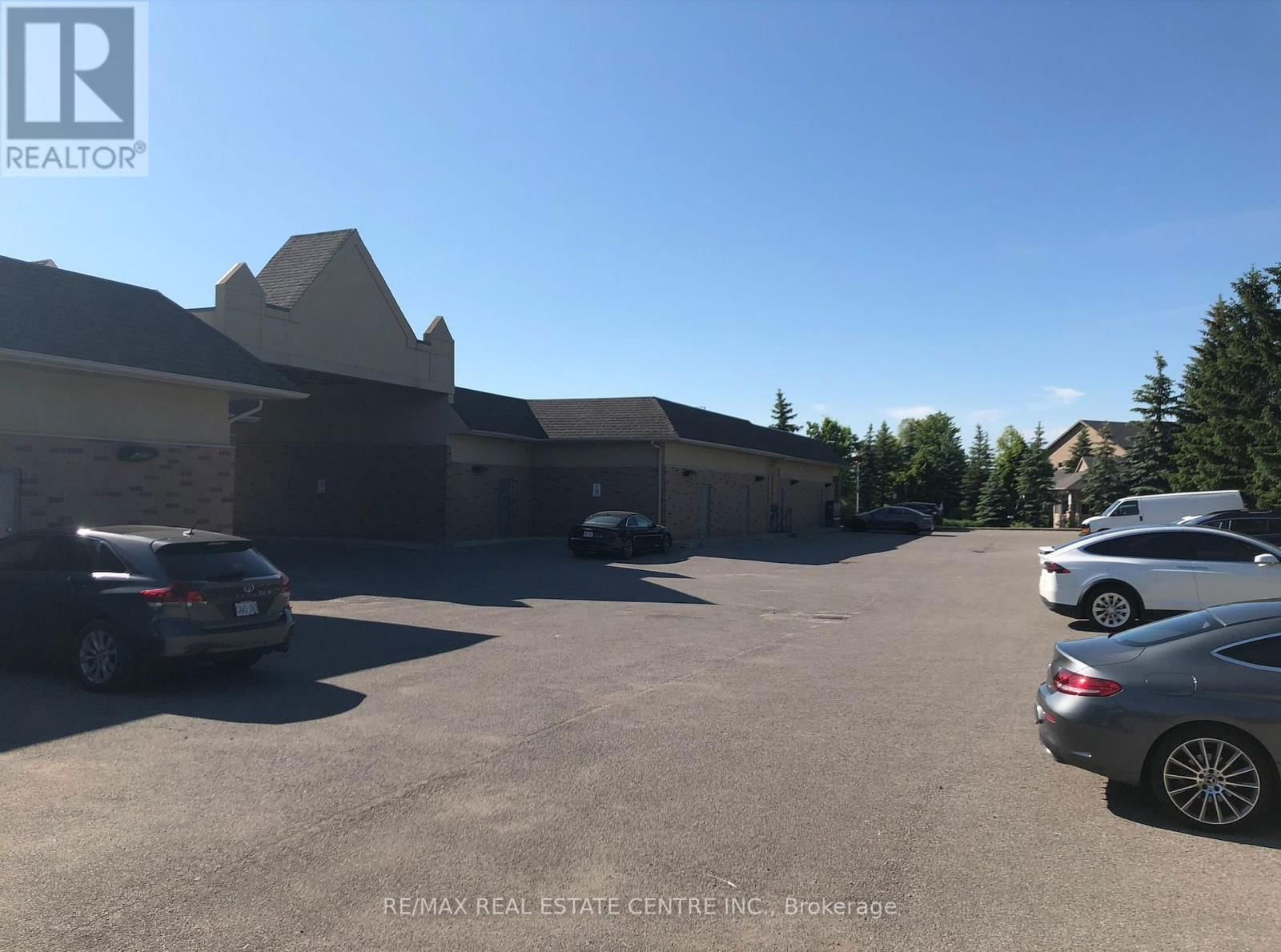7 - 5 SWAN LAKE BOULEVARD Image 29