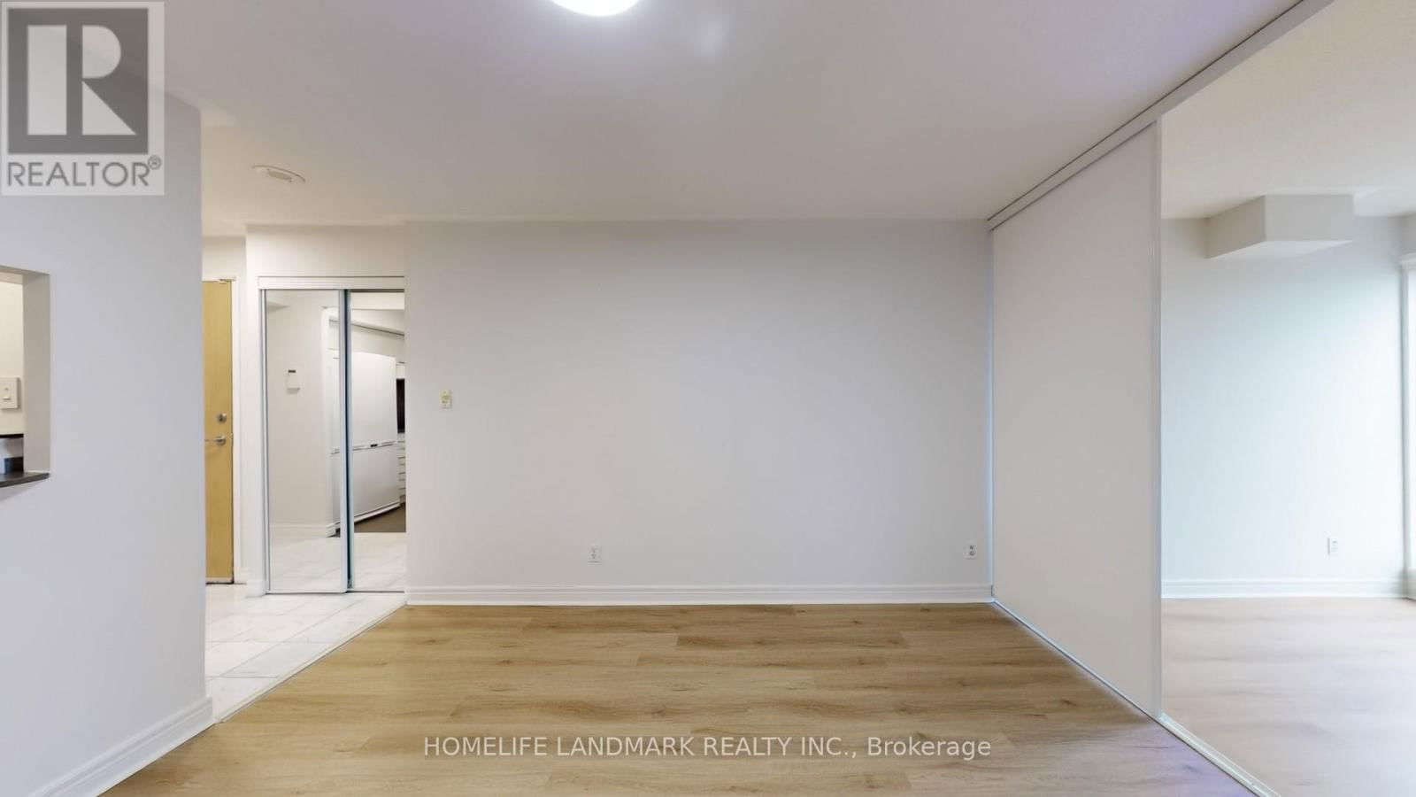 1509 - 399 SOUTH PARK ROAD Image 12